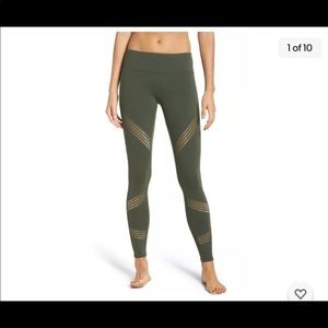 Alo yoga legging